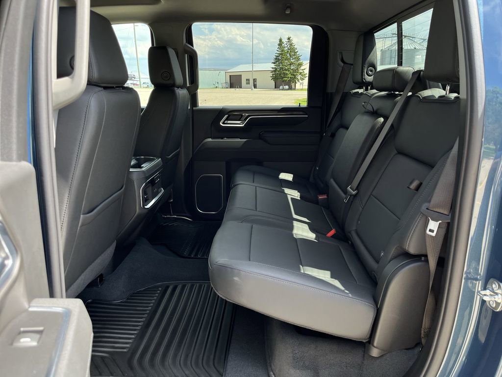 2026 Chevrolet Silverado 3500 HD LTZ - Photo 22