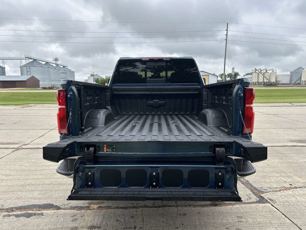 2026 Chevrolet Silverado 3500 HD LTZ - Photo 24