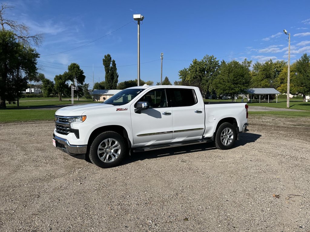 2024 Chevrolet Silverado 1500 Truck Crew Cab 