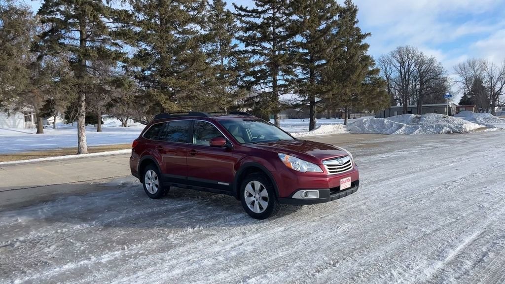 Used 2011 Subaru Outback I Premium with VIN 4S4BRBCC7B3340341 for sale in Oslo, MN