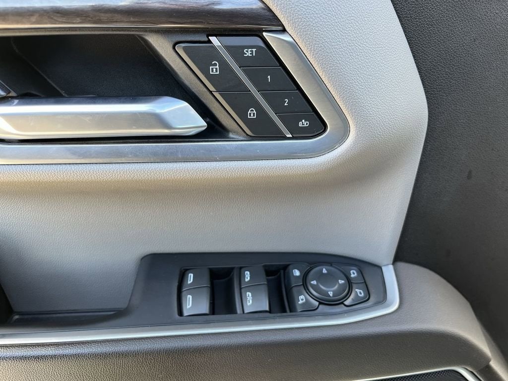 2022 Chevrolet Silverado 1500 LTZ - Photo 17