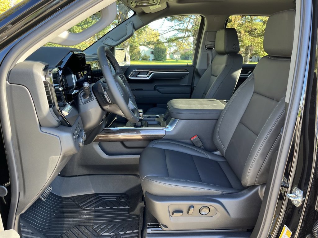 2026 Chevrolet Silverado 1500 LT Trail Boss - Photo 11