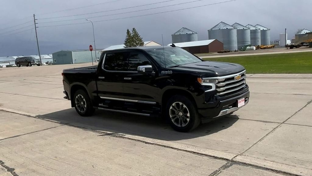 Used 2025 Chevrolet Silverado 1500 High Country Truck