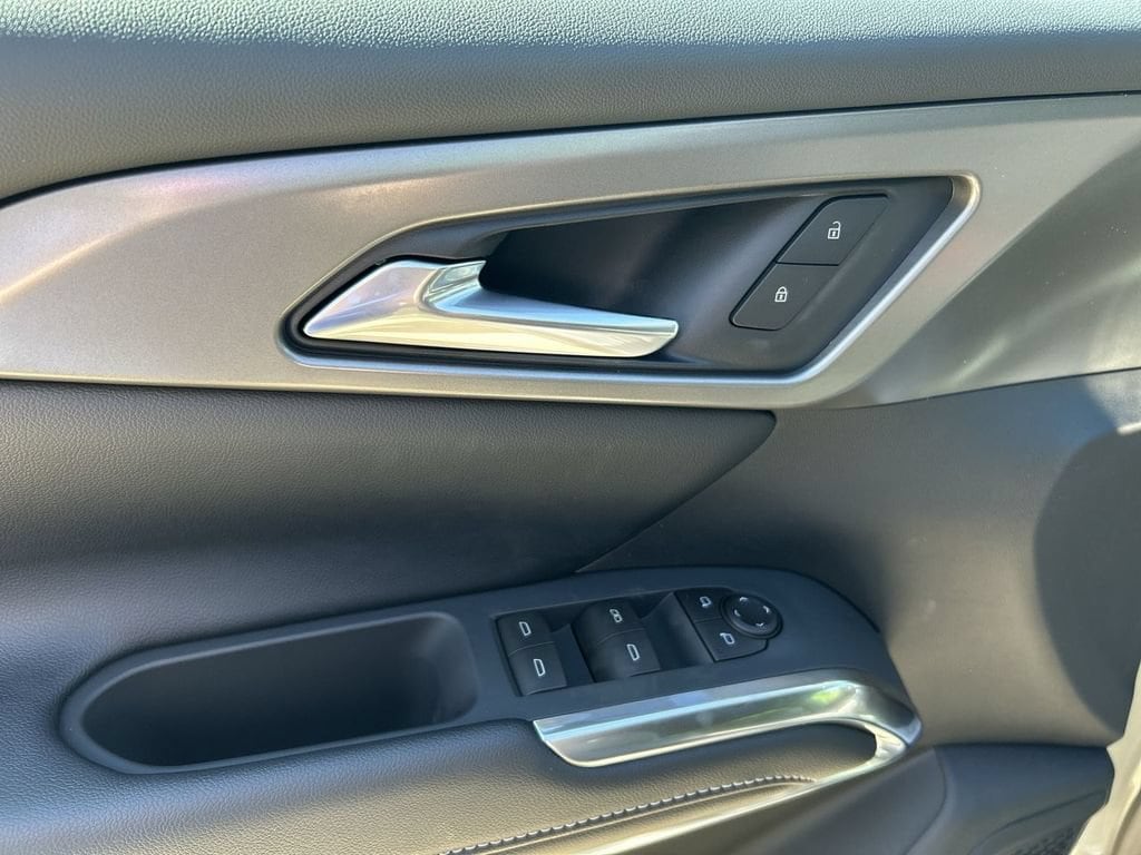 2026 Chevrolet Traverse LT - Photo 13