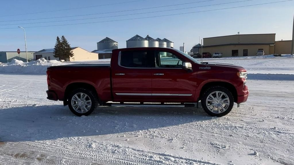 2023 Chevrolet Silverado 1500 High Country - Photo 9