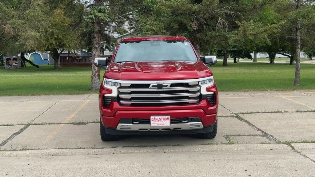 2023 Chevrolet Silverado 1500 High Country - Photo 3