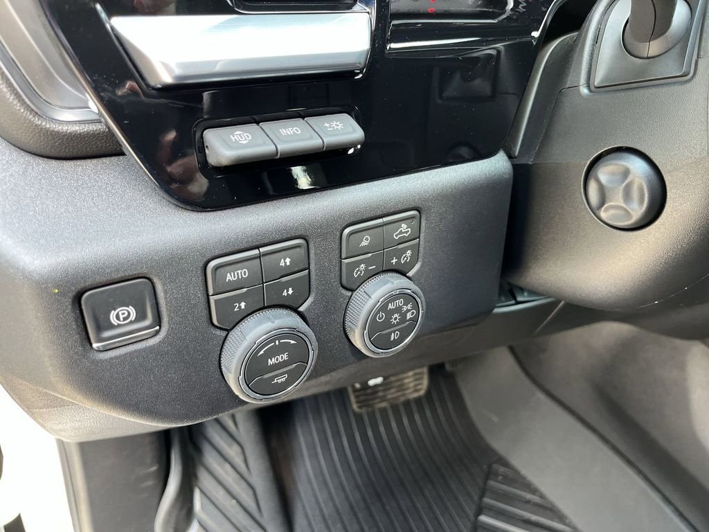 2026 Chevrolet Silverado 1500 LTZ - Photo 26