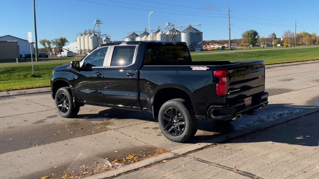 2026 Chevrolet Silverado 1500 LT Trail Boss - Photo 6
