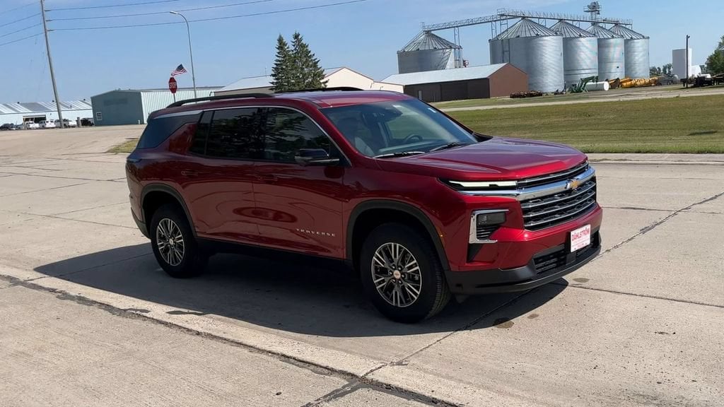 New 2027 Chevrolet Traverse LT SUV