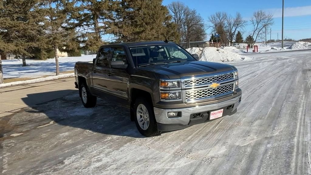 Used 2015 Chevrolet Silverado 1500 LT with VIN 3GCUKREC5FG440108 for sale in Oslo, Minnesota