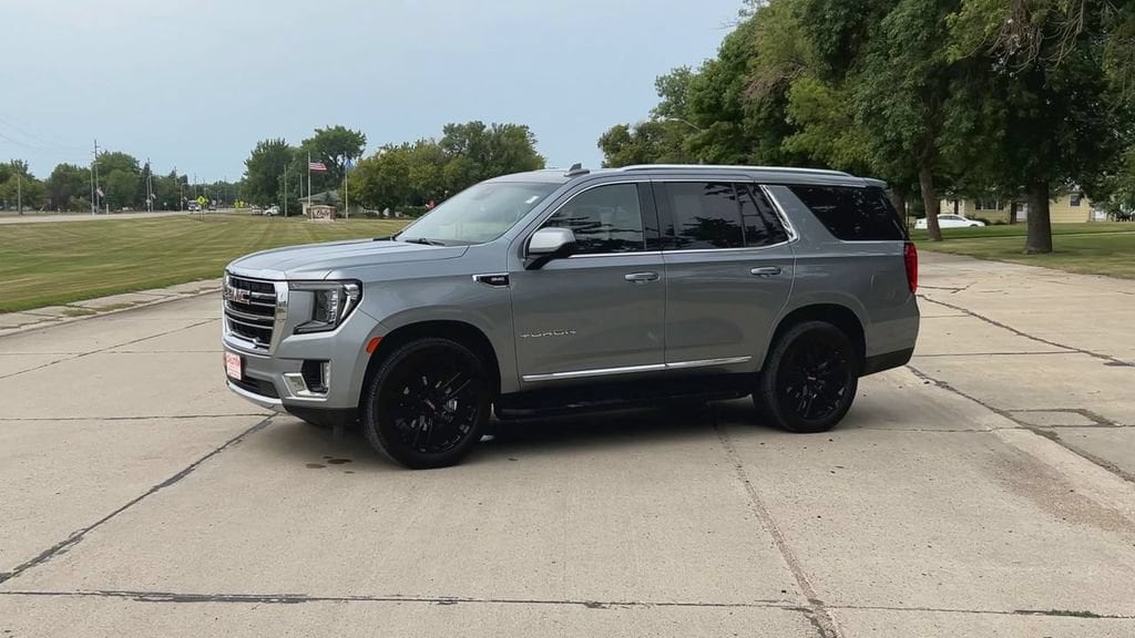 Used 2023 GMC Yukon SLT SUV