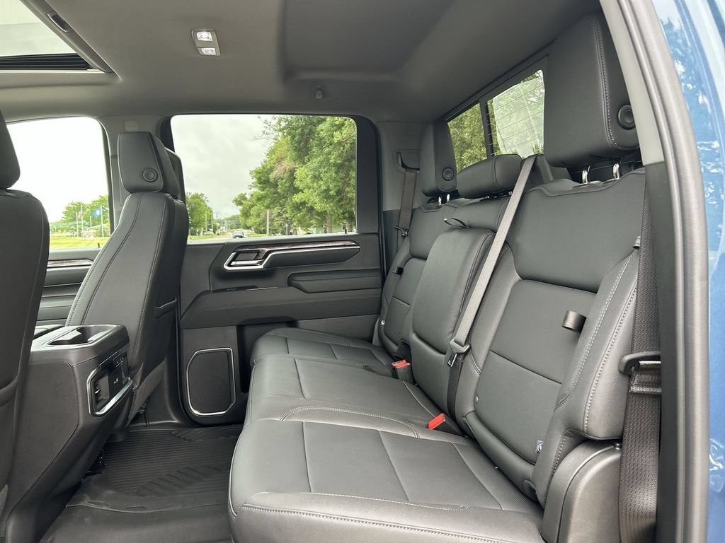 2026 Chevrolet Silverado 3500 HD LTZ - Photo 23