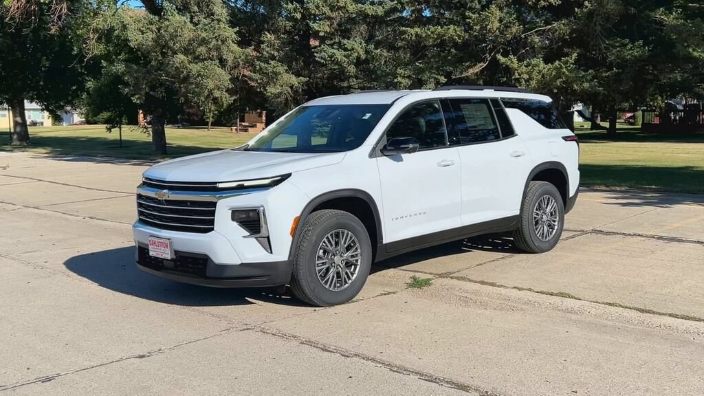 New 2027 Chevrolet Traverse LT SUV