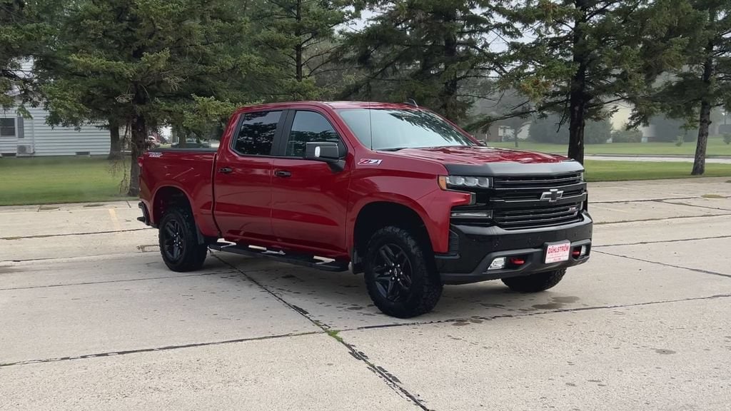 Used 2019 Chevrolet Silverado 1500 LT Trail Boss with VIN 3GCPYFED9KG146272 for sale in Oslo, Minnesota