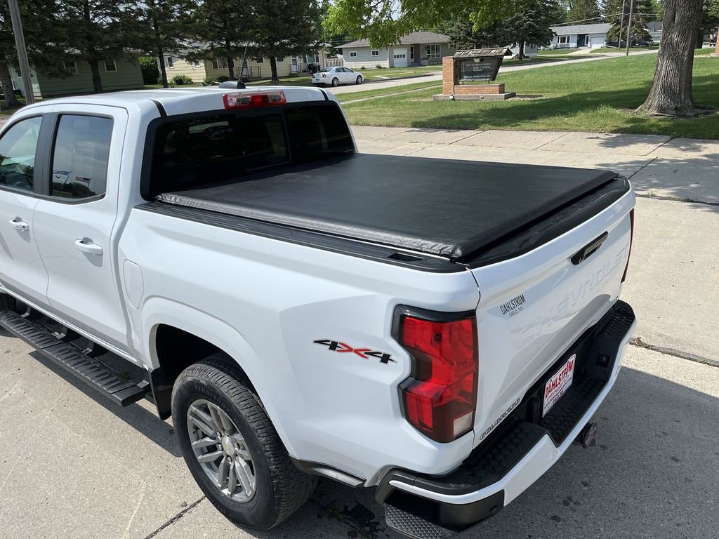 2023 Chevrolet Colorado LT - Photo 22