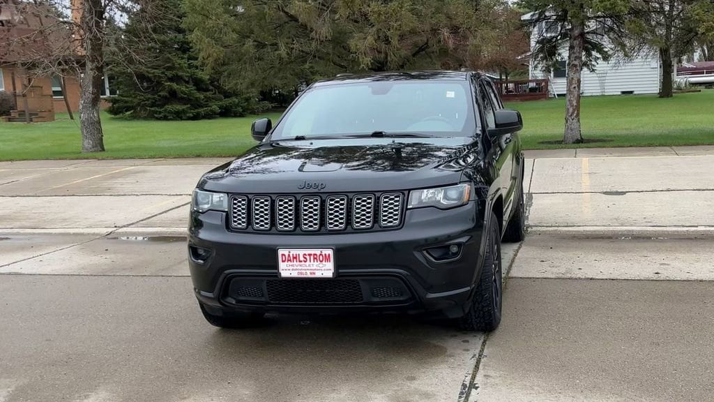 Used 2019 Jeep Grand Cherokee Altitude with VIN 1C4RJFAG6KC592153 for sale in Oslo, Minnesota