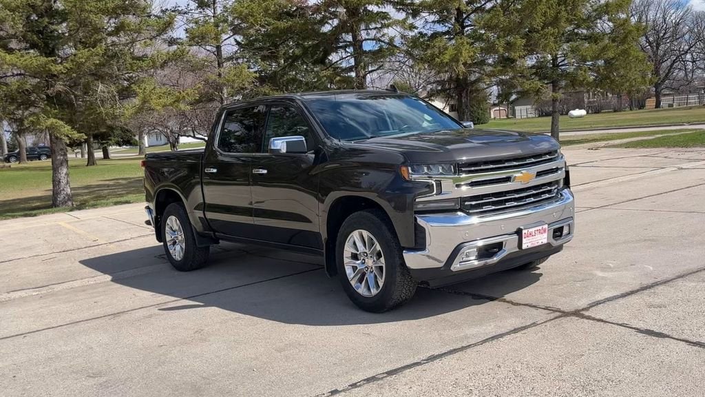 Used 2021 Chevrolet Silverado 1500 LTZ with VIN 3GCUYGED7MG303230 for sale in Oslo, Minnesota