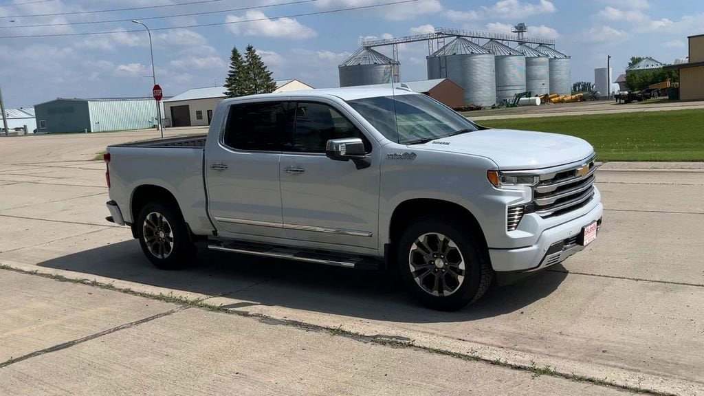 New 2026 Chevrolet Silverado 1500 High Country Truck