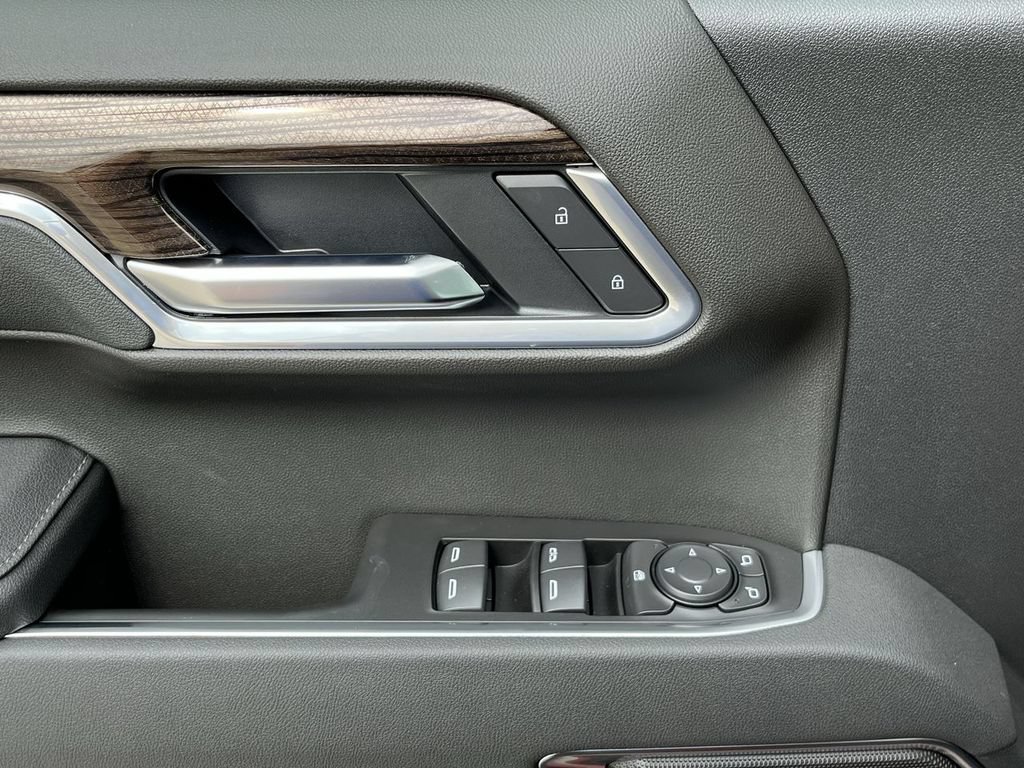 2026 Chevrolet Silverado 1500 LT - Photo 13