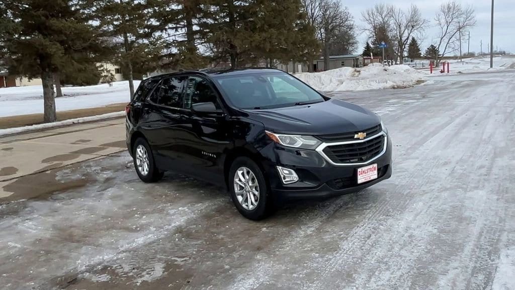 Used 2020 Chevrolet Equinox LT with VIN 2GNAXUEV9L6234927 for sale in Oslo, MN