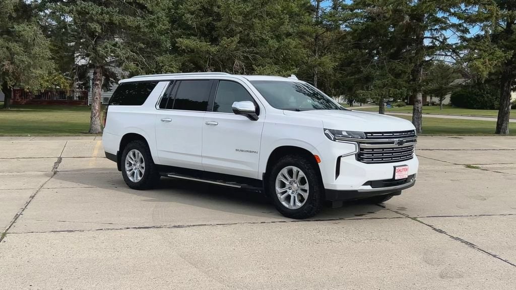 Used 2021 Chevrolet Suburban Premier with VIN 1GNSKFKDXMR213245 for sale in Oslo, Minnesota