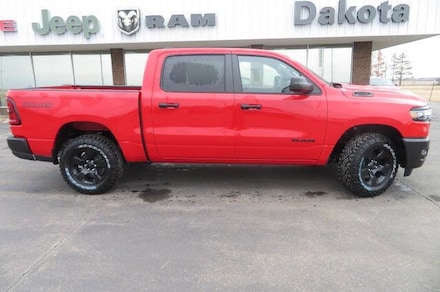 2025 Ram 1500 WARLOCK CREW CAB 4X4 5'7 BOX Pickup