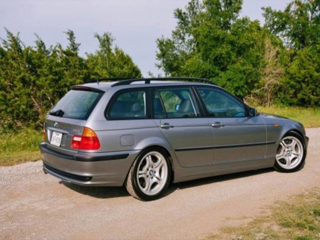 Used 2004 BMW 325iT  Wagon