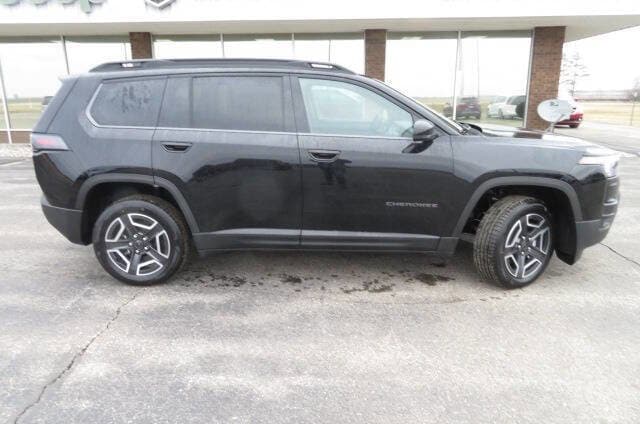 2026 Jeep Cherokee Limited HEV 4X4's photo