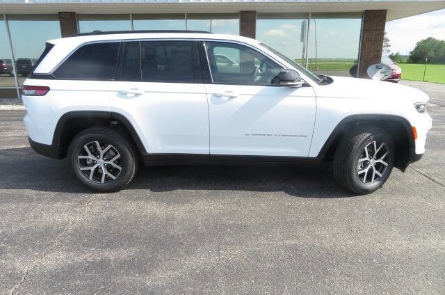 2025 Jeep Grand Cherokee LIMITED 4X4
