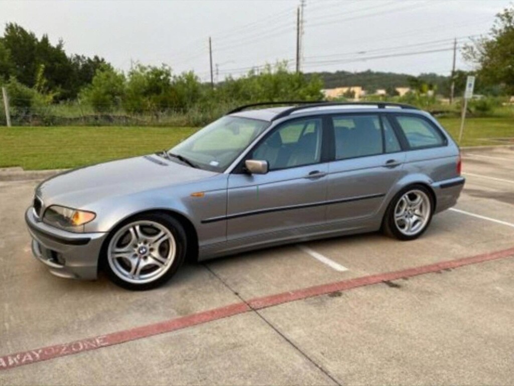 Used 2004 BMW 325iT  Wagon