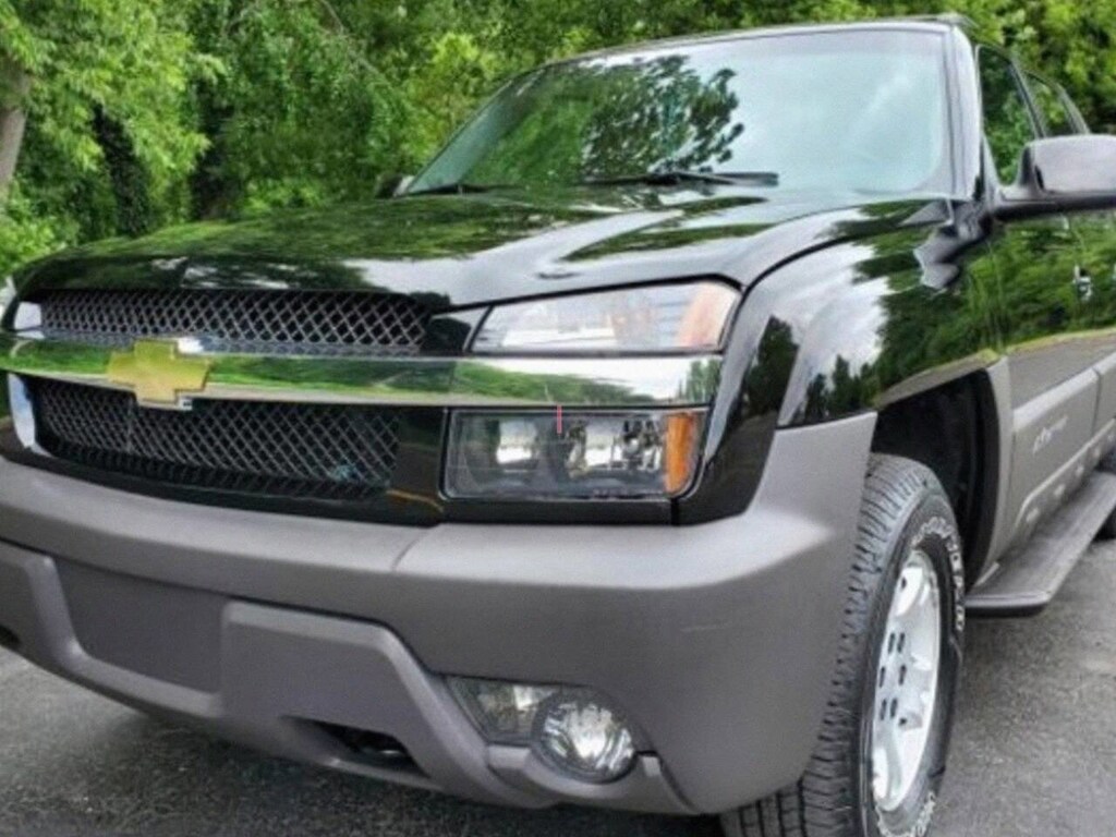 Used 2003 Chevrolet Avalanche 1500 Base Truck Crew Cab