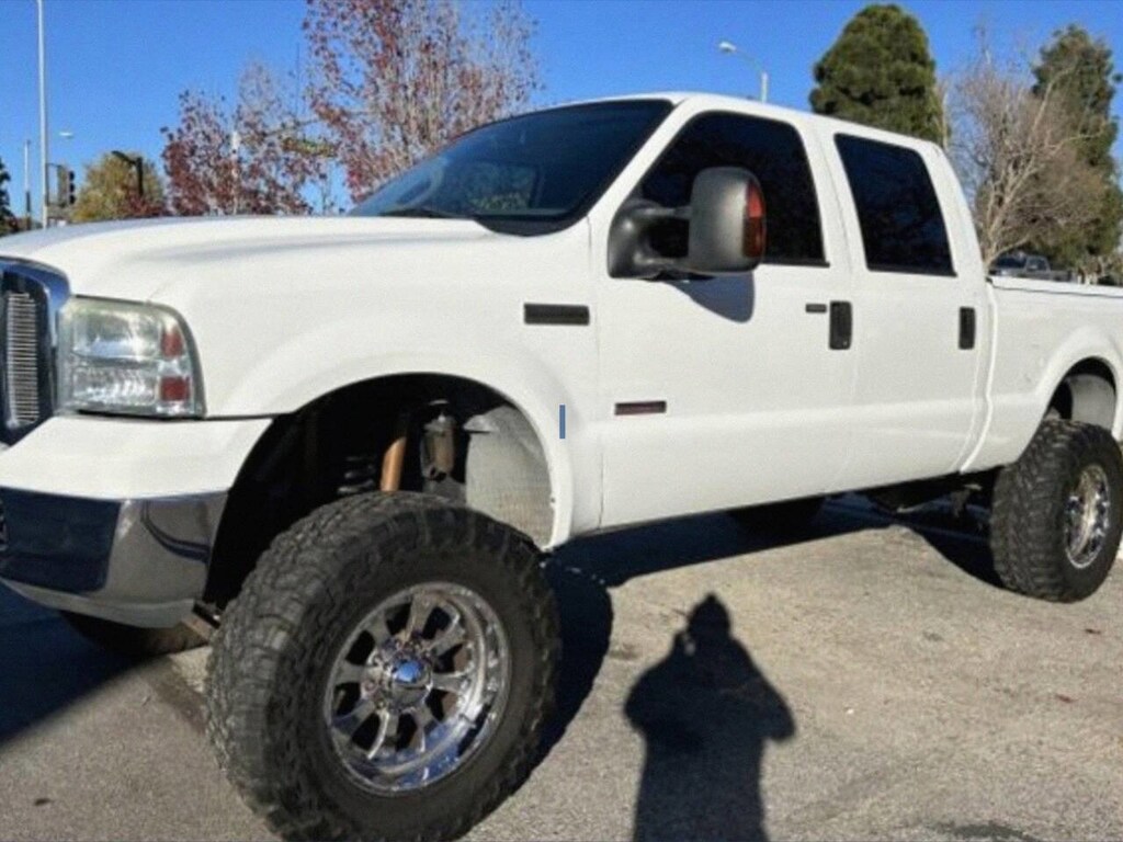 Used 2007 Ford F-250  Truck Crew Cab
