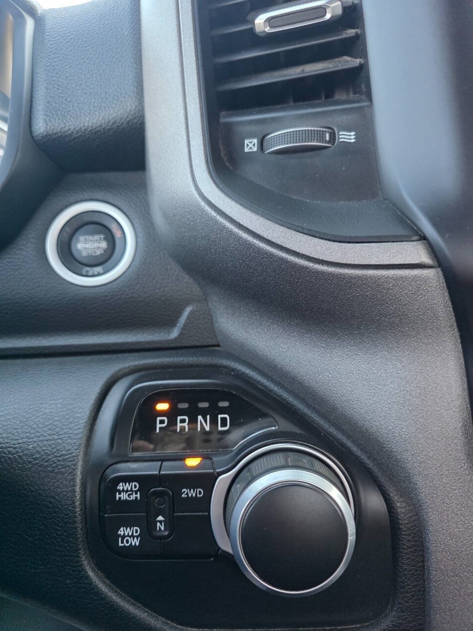 2022 RAM Ram 3500 Pickup Tradesman - Photo 17