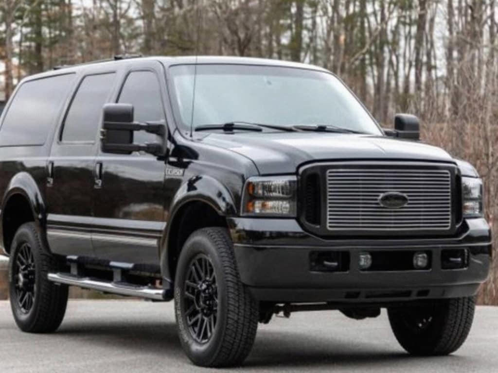 Used 2005 Ford Excursion Limited 6.0L SUV