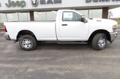 2026 Ram 2500 TRADESMAN REGULAR CAB 4X4 8' BOX Pickup