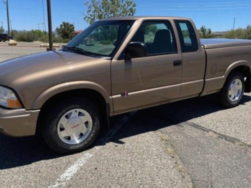 Used 2003 GMC Sonoma  Truck Extended Cab