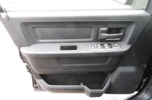2026 RAM 3500 Tradesman - Photo 13