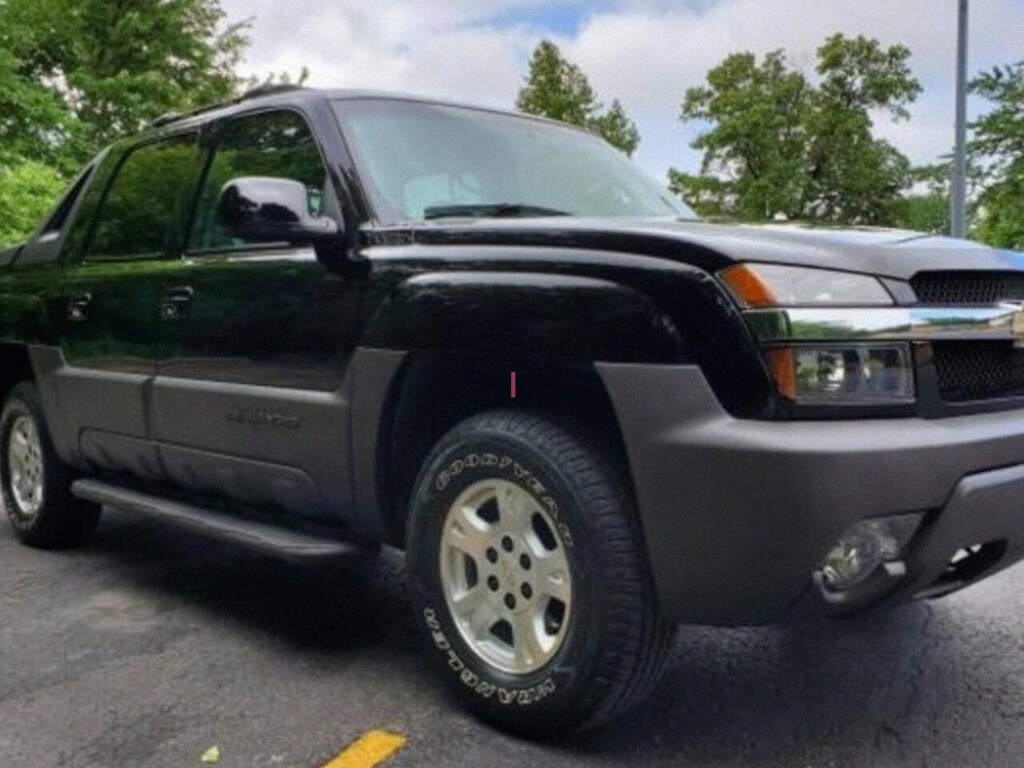 Used 2003 Chevrolet Avalanche 1500 Base Truck Crew Cab
