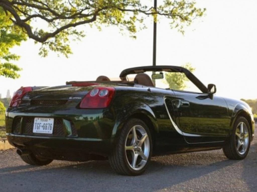 Used 2003 Toyota MR2 Spyder Base Convertible