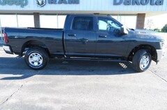 2026 Ram 2500 TRADESMAN CREW CAB 4X4 6'4 BOX Pickup