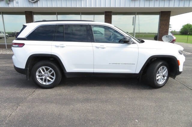 2024 Jeep Grand Cherokee's photo