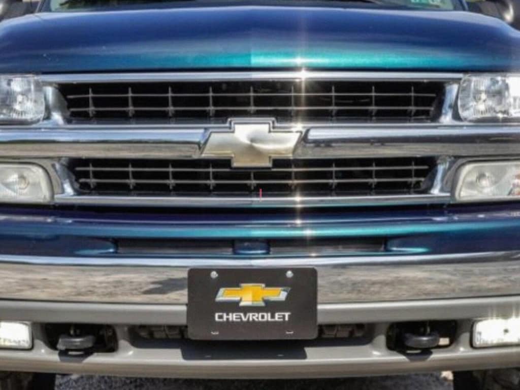 Used 2005 Chevrolet Suburban 2500  SUV