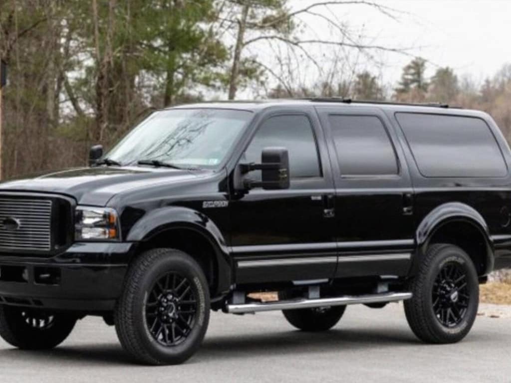 Used 2005 Ford Excursion Limited 6.0L SUV