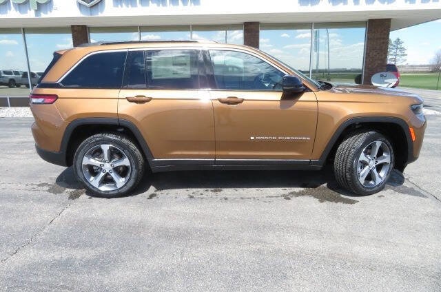2026 Jeep Grand Cherokee Limited 4x4's photo