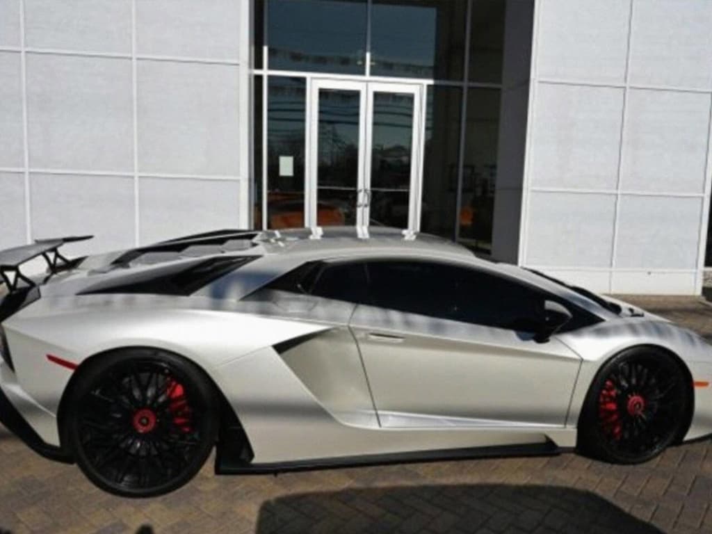 Used 2018 Lamborghini Aventador S  Coupe