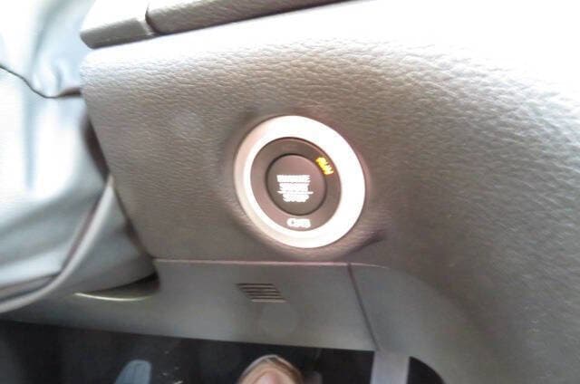 2026 Chrysler Pacifica Select - Photo 27