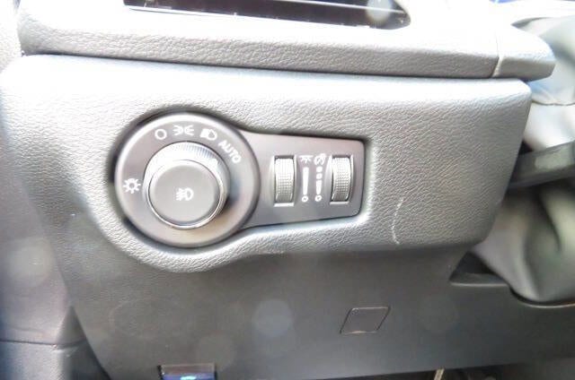 2026 Chrysler Pacifica Select - Photo 21
