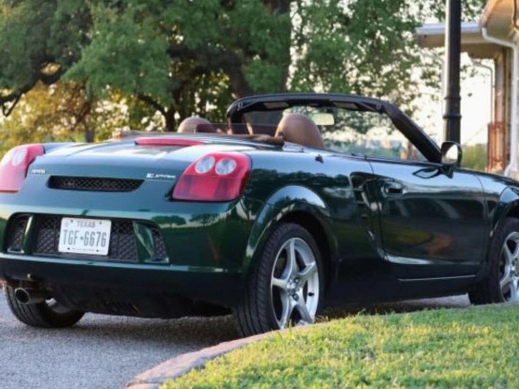 Used 2003 Toyota MR2 Spyder Base Convertible
