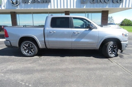 2025 Ram 1500 LARAMIE CREW CAB 4X4 5'7 BOX Pickup