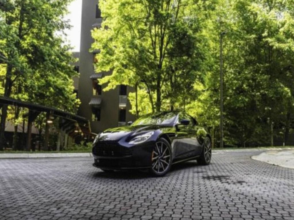 Used 2021 Aston Martin DB11  Coupe